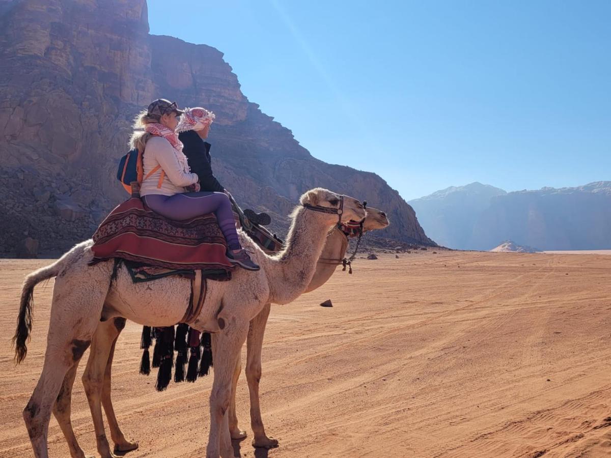 Hotel Star Walk Camp & Tours Wadi Rum Exterior foto