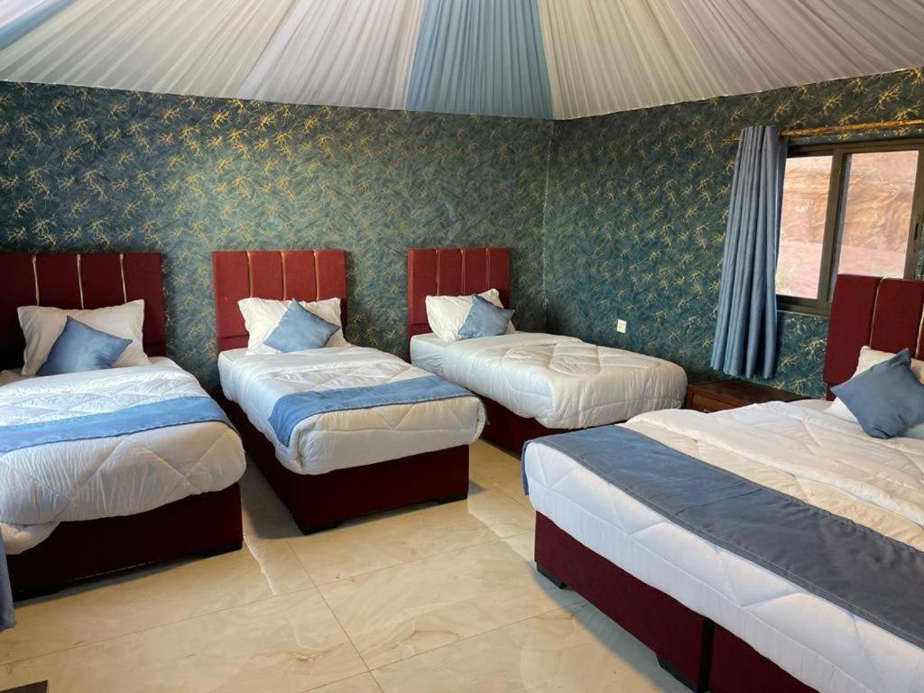 Hotel Star Walk Camp & Tours Wadi Rum Exterior foto