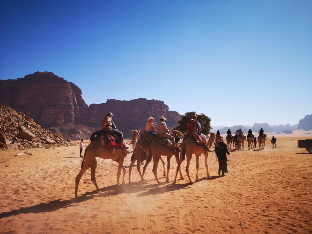 Hotel Star Walk Camp & Tours Wadi Rum Exterior foto